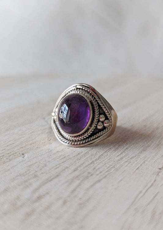Selena Amethyst Stone Chunky Ring