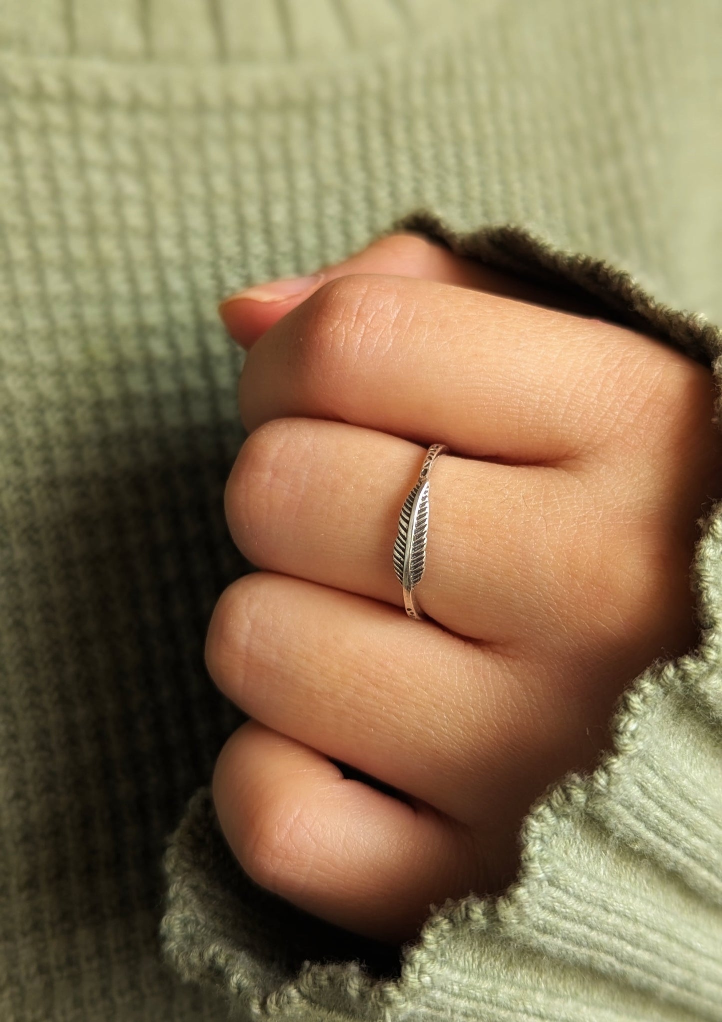 Betty Boho Feather Silver Ring