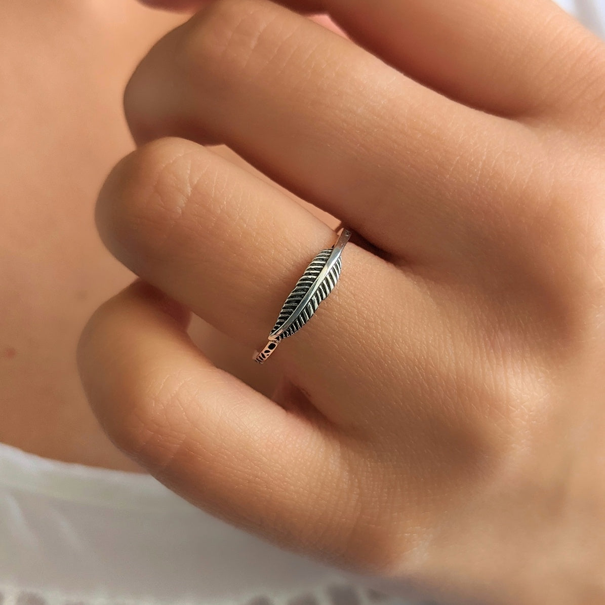 Betty Boho Feather Silver Ring