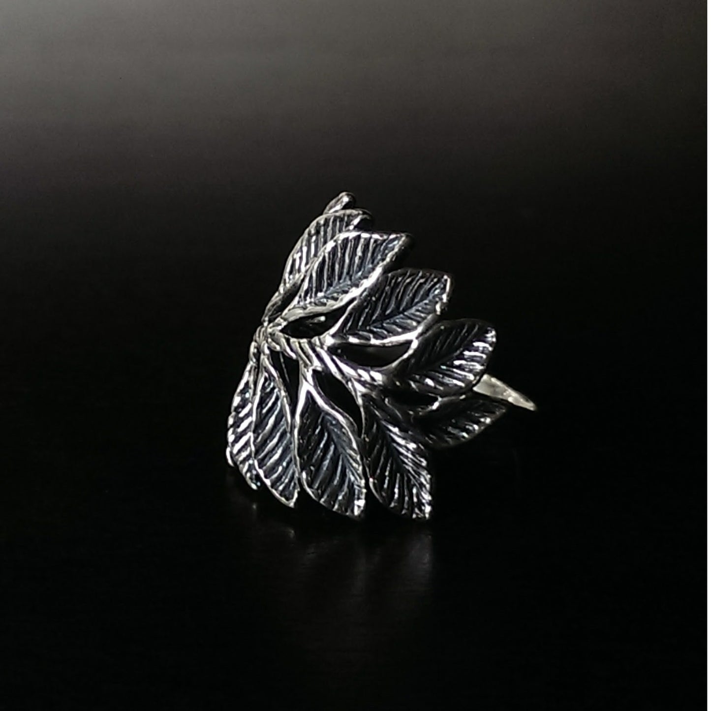 Jane Vine Silver Ring