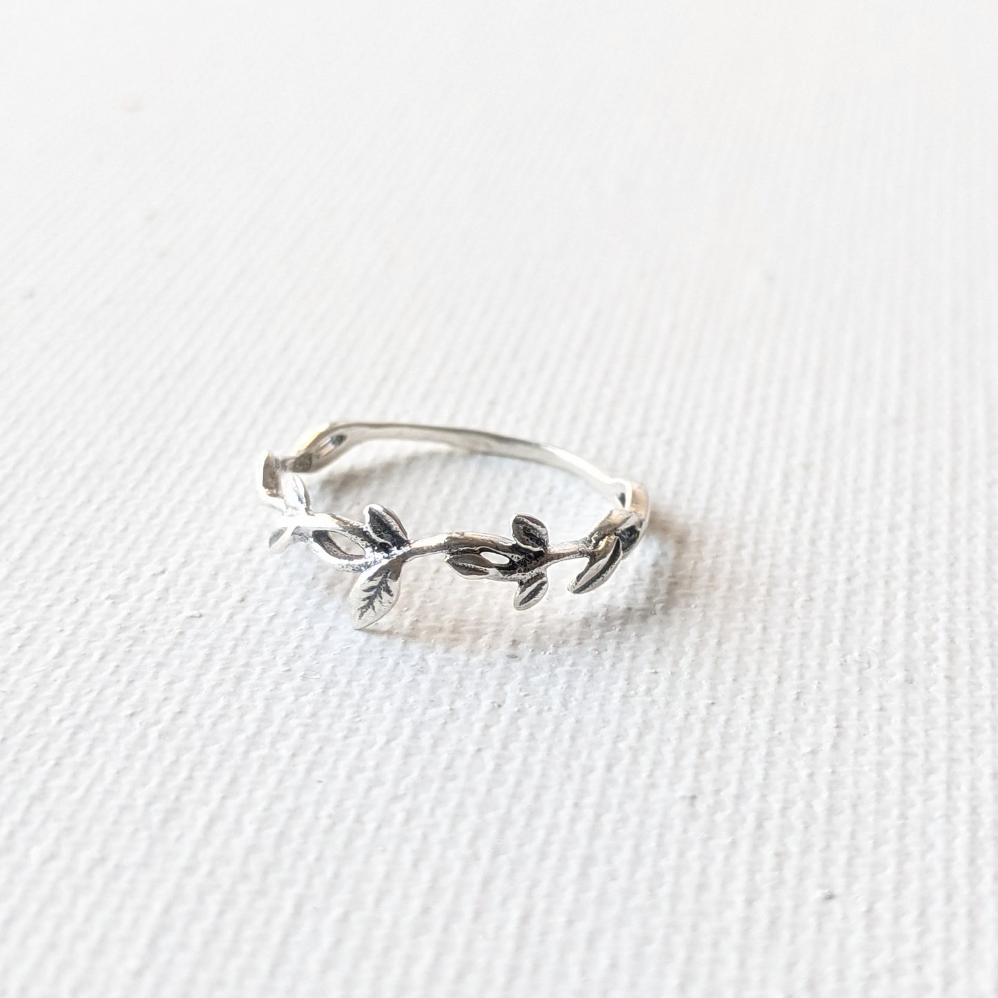 Sandra Dainty Vine Ring
