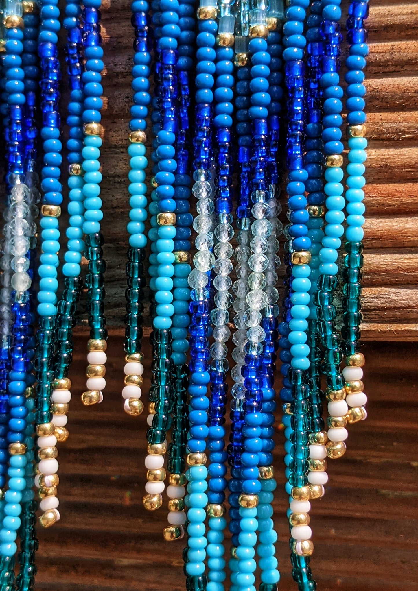 Boucles d'oreilles en perles bleues Winona Robin