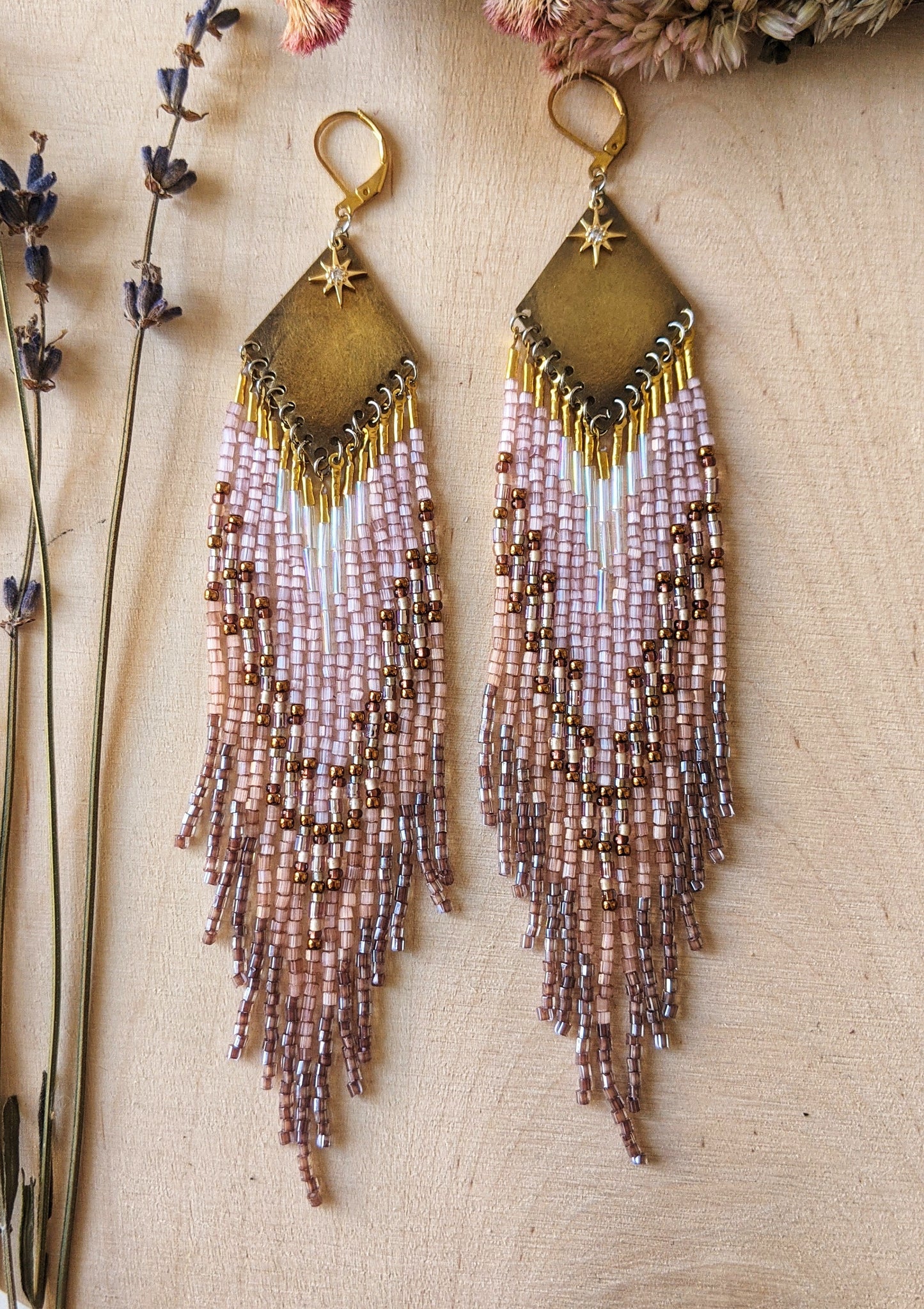 Eger Satin Mauve Beaded Earrings