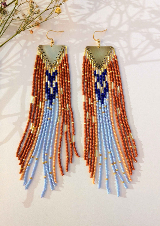 Las Mariposas | HUMMINGBIRDS