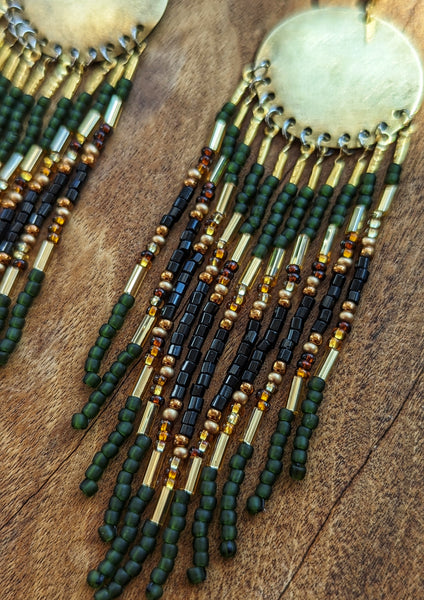 Boucles d'oreilles en perles de forêt dorée d'Aisholpan