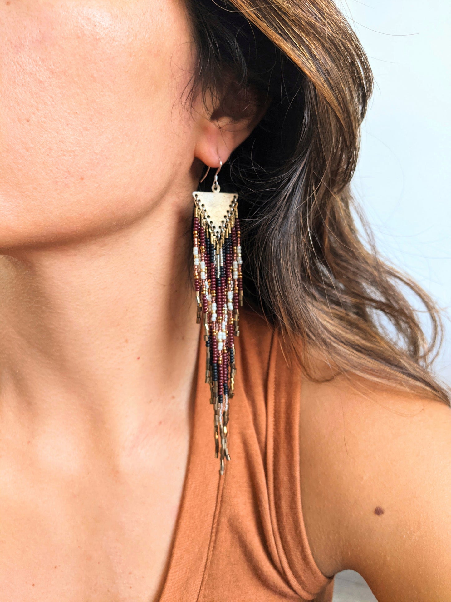Boucles d'oreilles en perles indigènes Ava Bronze 