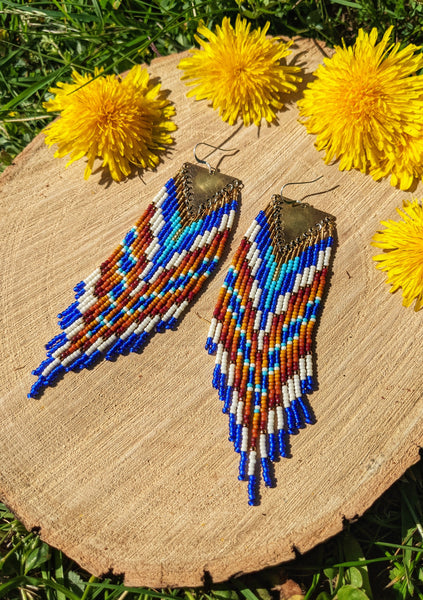 Boucles d'oreilles perlées bleu électrique Grandin