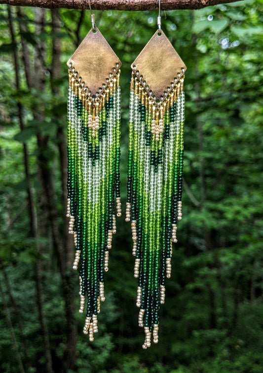 Huanani-Kay Boucles d'oreilles perlées vertes dégradées