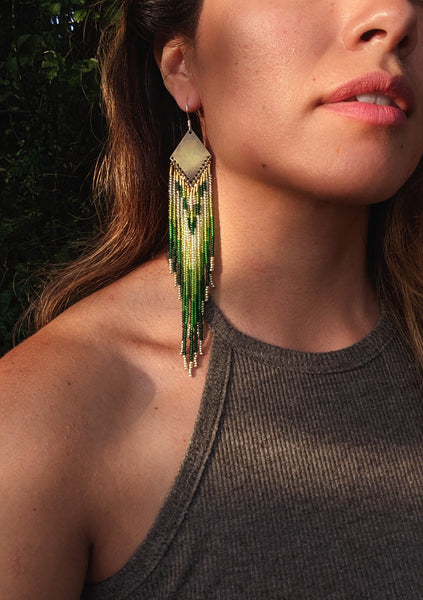 Huanani-Kay Boucles d'oreilles perlées vertes dégradées