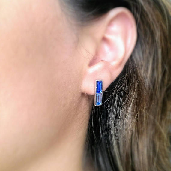 925 sterling silver Swarovski blue crystal earrings (certified)